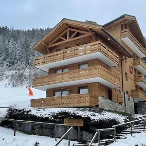 Centre La Chaudanne, Real In And Out, 3 Bedrooms 2 Bathrooms Newly Renovated, L'eperviere Apartment